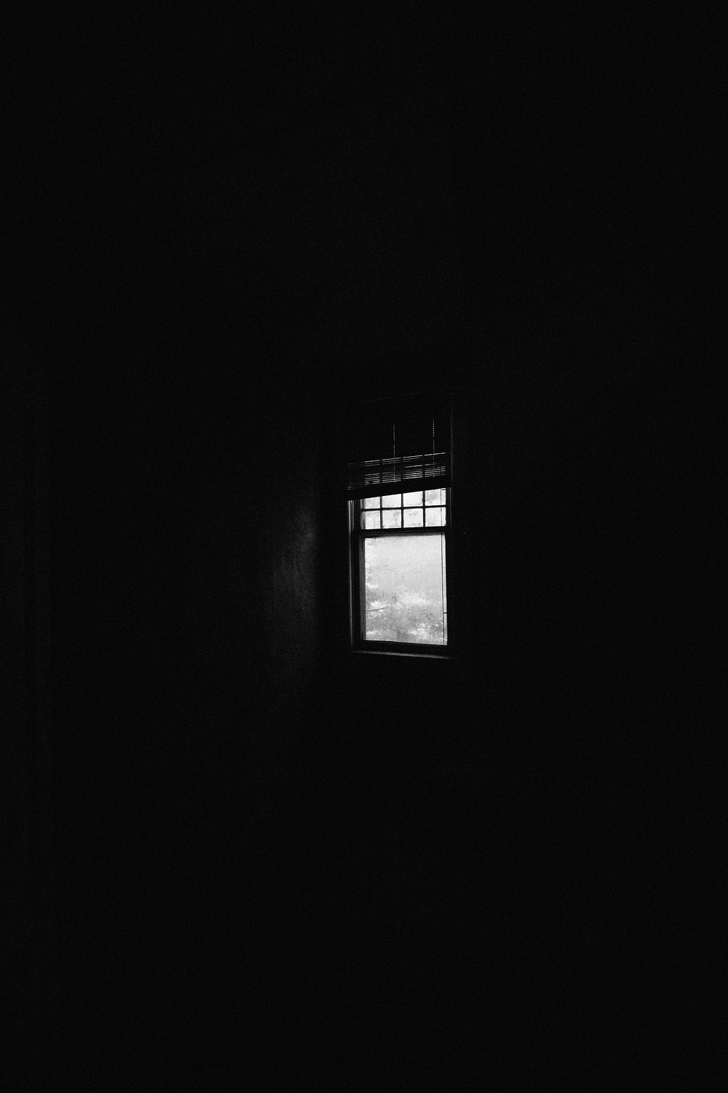 窗户,建筑物,黑暗,黑色,视野,房间,冬天,单色,黑白色,黑色和白色,灯光