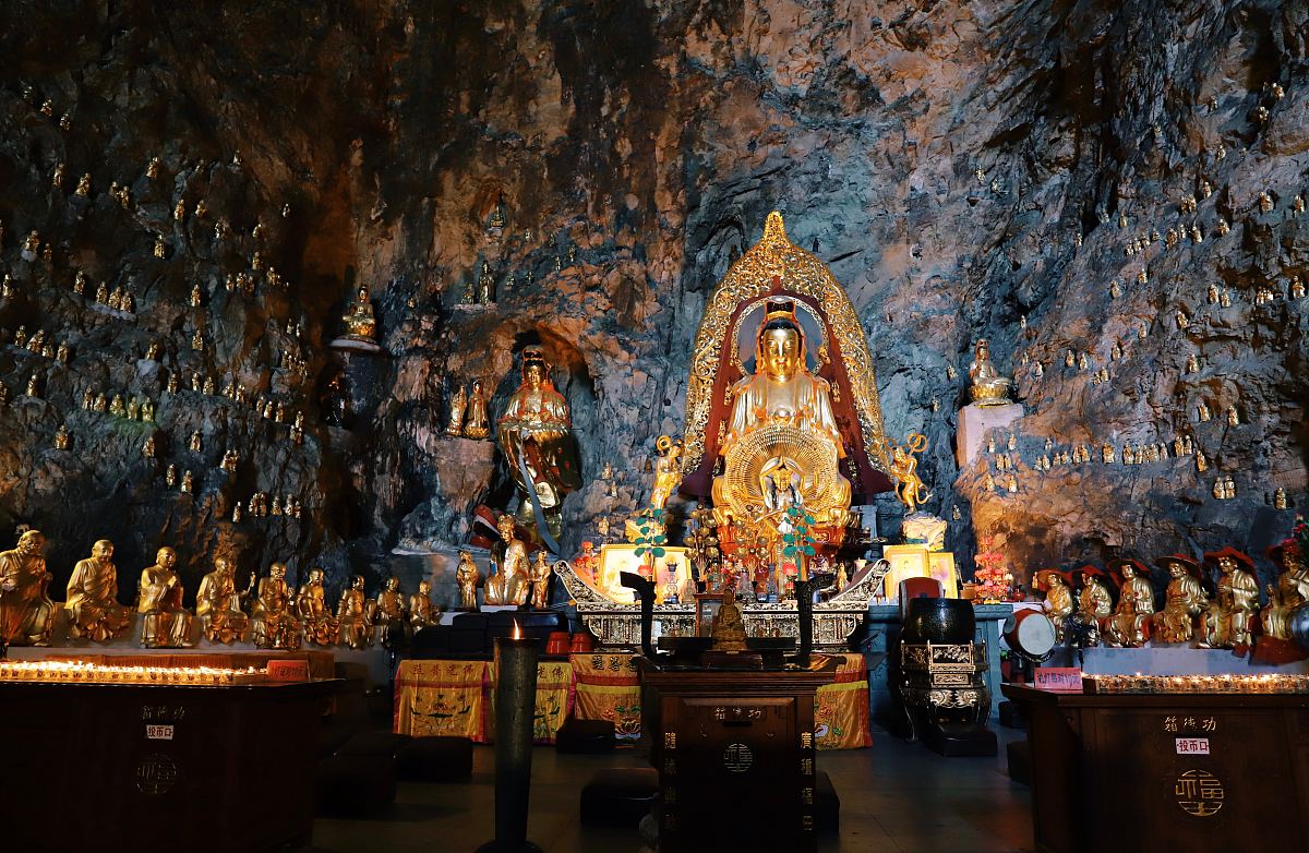 寺庙,洞穴,佛像及塑像
