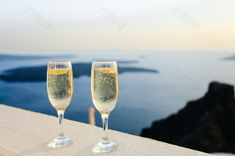 酒杯浅焦点