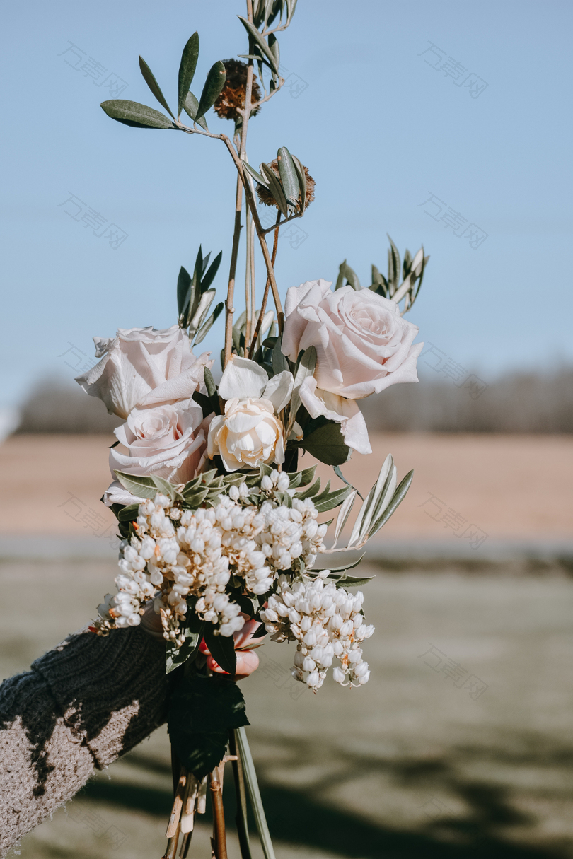 白玫瑰花束