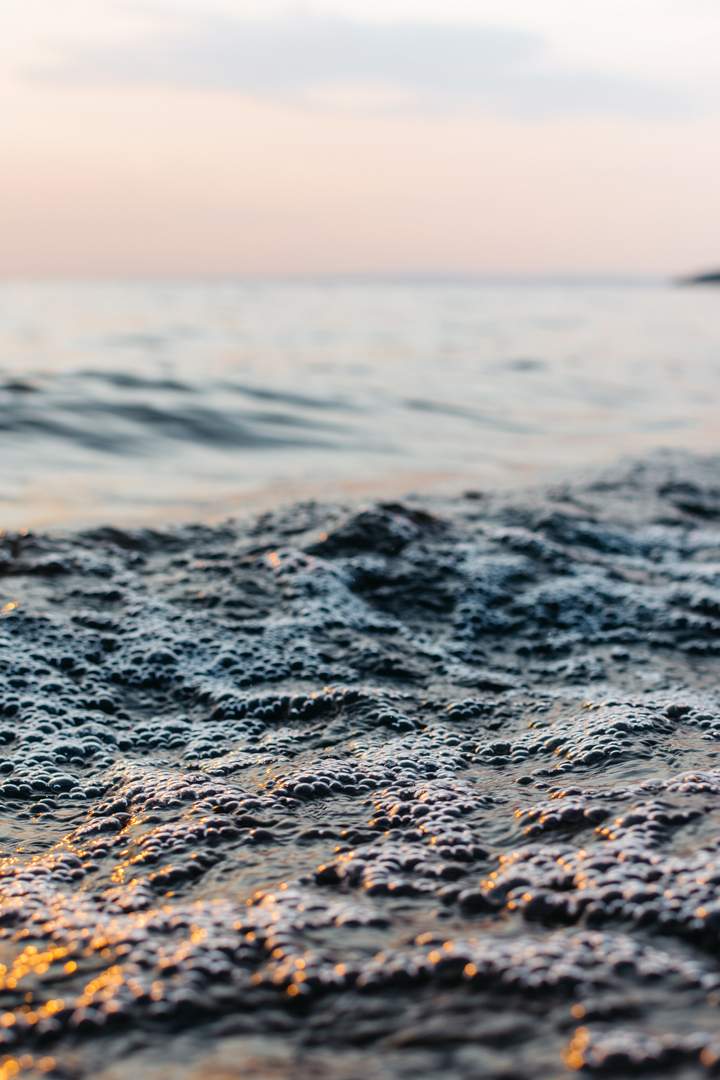 海水涨潮背景