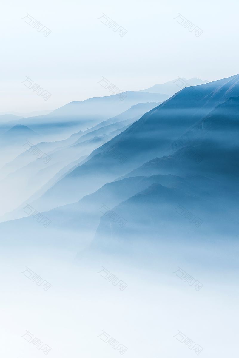 中国风蓝色烟雾山峰